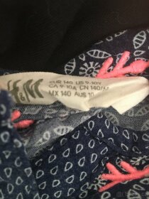 Oteplováky, triko, šaty 134-140cm - 2