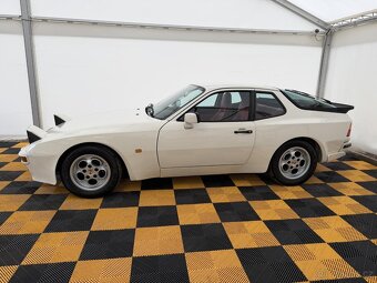 Porsche 944 - 2