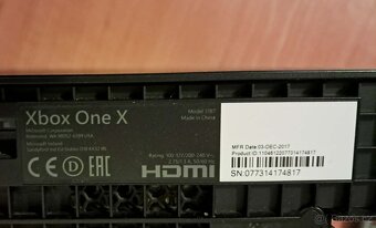 Konzole Xbox One X + ovladač - 2