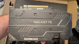 Gigabyte Nvidia RTX 2060 OC 6GB - 2