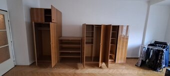 3 skříně s nástavci za odvoz - 2