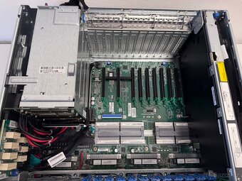 HP ProLiant DL580 Gen9 • 4×Xeon • 128GB RAM • 28 000 Kč - 2