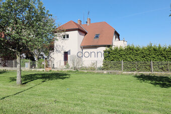 Prodej rodinného domu, 5+1, ulice Na Hranicích, Praha 8 - Bo - 2