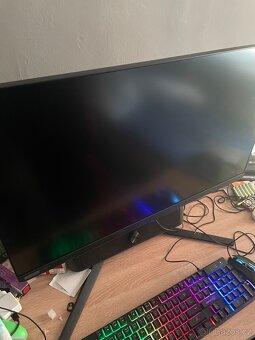 Xbox Series X a monitor Samsung odyssey G70B 4K 144Hz - 2