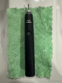 Sonický kartáček Philips Sonicare - 2