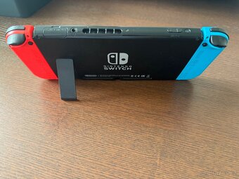 Nintendo Switch V2 + příslušenství - 2