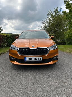 Škoda Fabia IV 1.0 TSI Style, 2022 – oranžová metalíza - 2