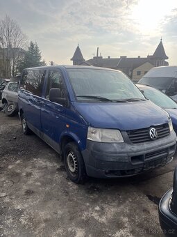 Volkswagen Transporter T5 - 2