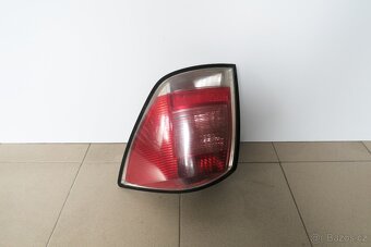 Zadní světla Opel Astra Caravan - 2