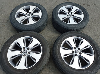 5x114,3 Hyundai Santa Fe 7Jx18 ET41 č. 52910-2B485 alu disky - 2