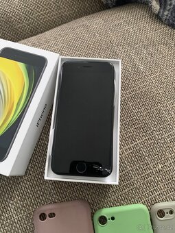 iPhone se 2020 64Gb - 2