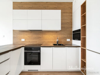 Pronájem bytu 2+kk, Počernická, Strašnice, 22000 Kč/měs, 39 - 2