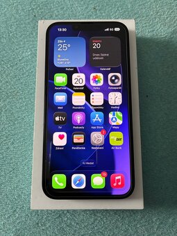 IPhone 16e - 2