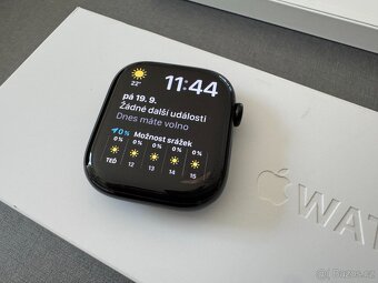 Apple Watch 10 46mm cellular černé - 2