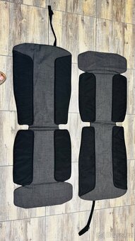 Podložka / ochrana pod dětskou sedačku BMW - 2