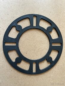 Retifikační podložka pro terče pod dlažbu - 2