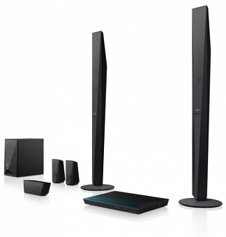 Domácí kino - projektor, plátno, repro, přehrávač, 3D brýle - 2