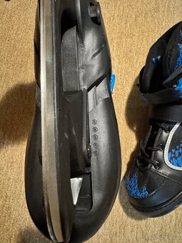 Nastavitelné brusle vel. 36-40 - 2