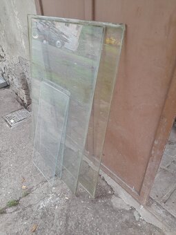 Kabinová skla na HON UN 053 - 2