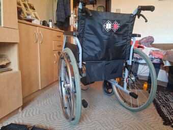 Invalidní vozík - 2