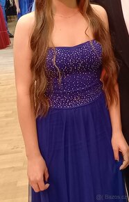 dlouhé společenské šaty - 2
