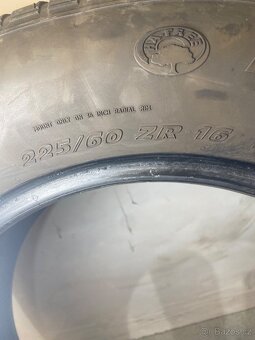 225/60R16 - 2