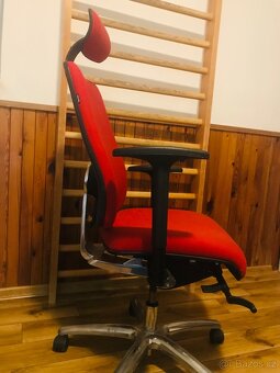 Kancelářská židle - 2