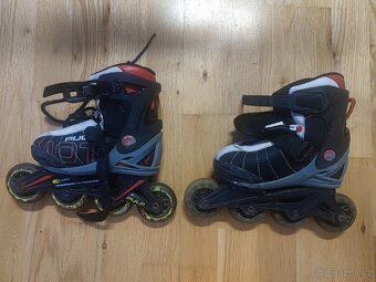 Prodám dětské nastavitelné inline brusle 29-32 - 2