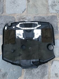 Kryt motoru Mercedes ML350 - 2
