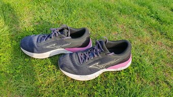 Běžecké boty Mizuno vel. 39 - 2