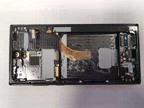 LCD Samsung S22 Ultra / poškodené ochranné sklo - 2
