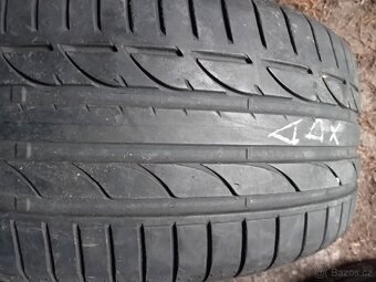 Prodám Sadu pneu 235/40/19 Dunlop - 2