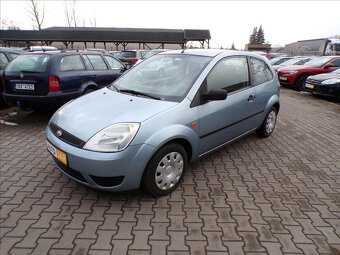 Ford Fiesta 1,3 i KLIMA-HNED ODJÍŽDÍTE - 2