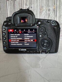 Canon 5D Mark IV - 2