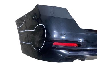 Zadní nárazník černá metalíza 475 BMW 3 touring r.v. 2016 - 2