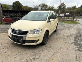 Volkswagen Touran 1,9 TDi - náhradní díly - 2