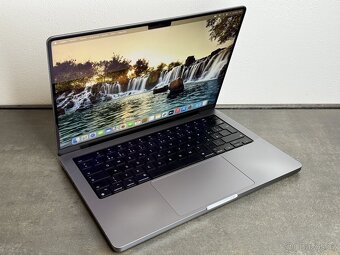 MacBook Pro 14'' 2021 / M1 Pro / 16GB / 512GB SSD / Space - 2