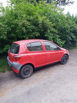 Toyota Yaris - 2