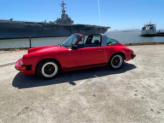 Porsche 911 Carrera Targa - 2