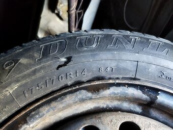 Nepoužitá rezerva 175/70 R14 na disku asi 4x100 - 2