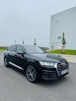 Audi SQ7, 4.0TDI V8 320kw,7 míst , tažné zařízení,první maji - 2