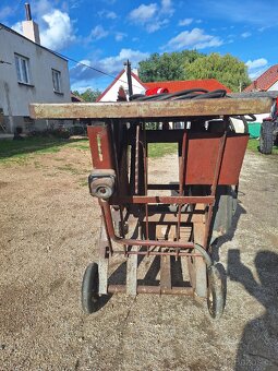 Prodám pilu na dřevo, tovární výroby - 2