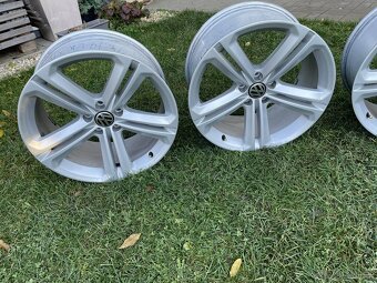 MALLORY orig.VW TIGUAN R-LINE  5x112 9j x19 ET 33 - 2