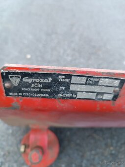 Sněhová radlice MF 70 - 2