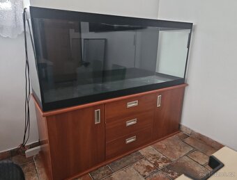 Akvárium 130x50x40cm-260 litrú se skříňkou-REZERVACE - 2