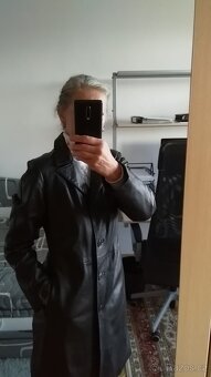 Dámský černý kožený kabát vel. 36-38 - 2