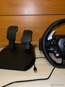 Herní volant Trustmaster t80 - 2