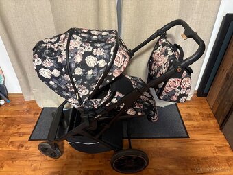 Prodám kočárek CAVOE AXO STYLE LA ROSE - 2