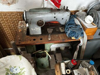 Průmyslové šicí stroje - celkem 4 ks - 2