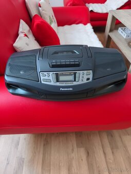 Rádio Panasonic. - 2